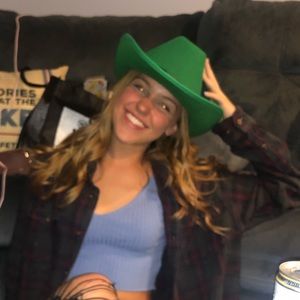 Meet your Posher, Erin